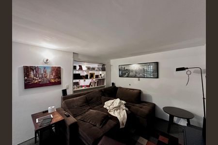 Casa à venda com 250m², 3 quartos e 3 vagasPorão