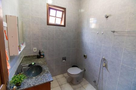 Apartamento para alugar com 82m², 3 quartos e sem vagaBanheiro
