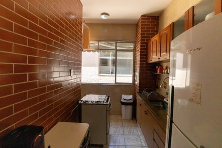 Apartamento para alugar com 82m², 3 quartos e sem vagaCozinha e Área de Serviço