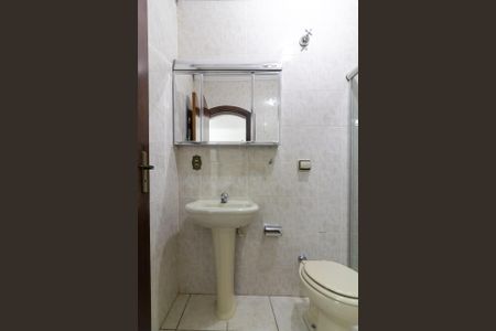 Casa à venda com 250m², 4 quartos e 5 vagasBanheiro de Serviço 1