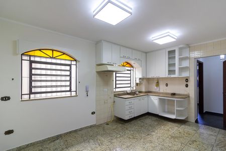 Casa à venda com 250m², 4 quartos e 5 vagasCozinha