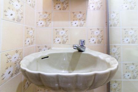 Casa à venda com 250m², 4 quartos e 5 vagasBanheiro da Suíte 2