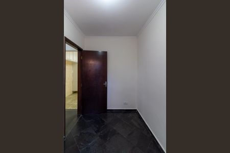 Casa à venda com 250m², 4 quartos e 5 vagasSuíte 2
