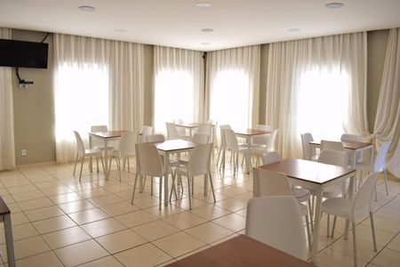 Apartamento para alugar com 49m², 2 quartos e 1 vagaÁrea comum - Salão de festas