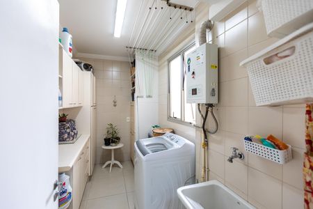 Apartamento à venda com 110m², 3 quartos e 2 vagas Apartamento à venda com 110m², 3 quartos e 2 vagasÁrea de Serviço