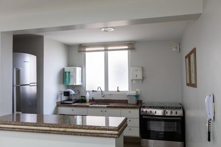 Apartamento à venda com 110m², 3 quartos e 2 vagas Apartamento à venda com 110m², 3 quartos e 2 vagasÁrea Comum - Salão de Festas