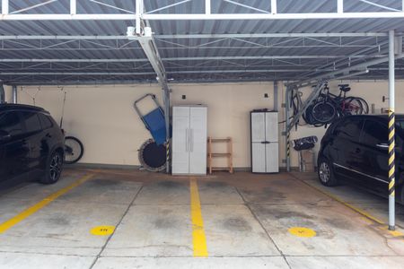 Apartamento à venda com 110m², 3 quartos e 2 vagas Apartamento à venda com 110m², 3 quartos e 2 vagasGaragem