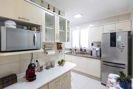 Apartamento à venda com 110m², 3 quartos e 2 vagas Apartamento à venda com 110m², 3 quartos e 2 vagasCozinha