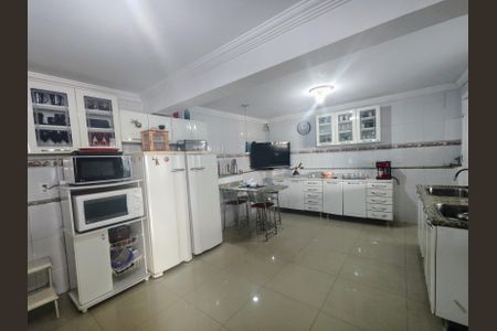 Casa para alugar com 140m², 2 quartos e 4 vagas Casa para alugar com 140m², 2 quartos e 4 vagasCozinha