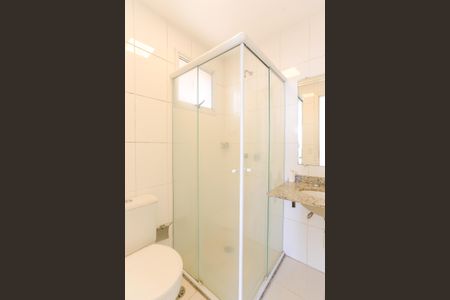 Apartamento à venda com 194m², 4 quartos e 3 vagas Apartamento à venda com 194m², 4 quartos e 3 vagasBanheiro da Suíte 2