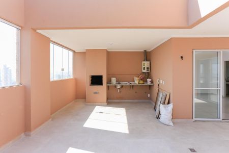 Apartamento à venda com 194m², 4 quartos e 3 vagas Apartamento à venda com 194m², 4 quartos e 3 vagasCobertura