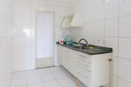 Apartamento à venda com 194m², 4 quartos e 3 vagas Apartamento à venda com 194m², 4 quartos e 3 vagasCozinha