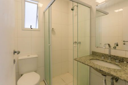 Apartamento à venda com 194m², 4 quartos e 3 vagas Apartamento à venda com 194m², 4 quartos e 3 vagasBanheiro Social