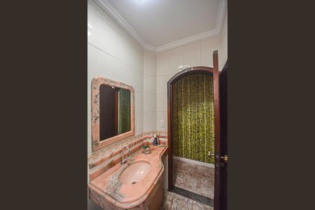 Casa à venda com 430m², 3 quartos e 4 vagasLavabo