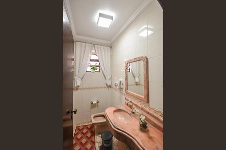 Casa à venda com 430m², 3 quartos e 4 vagasLavabo