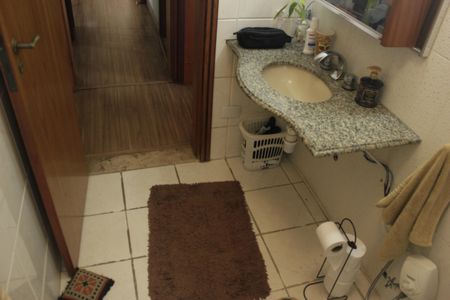 Apartamento à venda com 118m², 3 quartos e 2 vagasBanheiro social