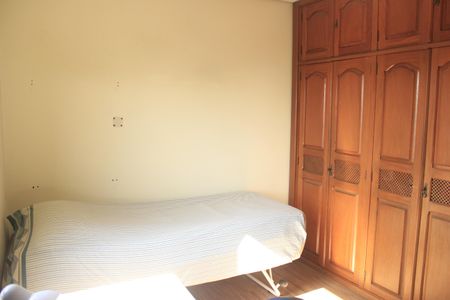 Apartamento à venda com 118m², 3 quartos e 2 vagasQuarto 2