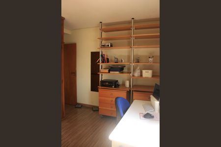 Apartamento à venda com 118m², 3 quartos e 2 vagasQuarto 2