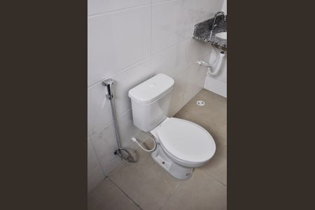 Apartamento à venda com 47m², 2 quartos e 1 vaga Apartamento à venda com 47m², 2 quartos e 1 vaga Banheiro Social