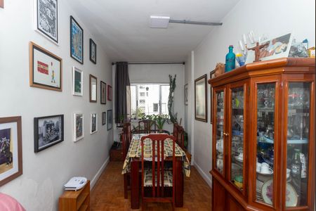 Apartamento à venda com 73m², 3 quartos e sem vaga Apartamento à venda com 73m², 3 quartos e sem vagaSala