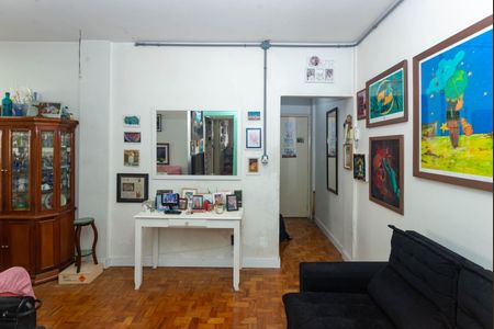 Apartamento à venda com 73m², 3 quartos e sem vaga Apartamento à venda com 73m², 3 quartos e sem vagaSala