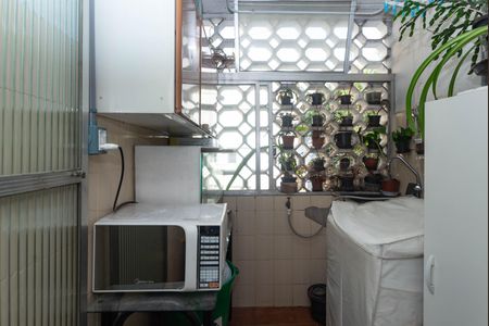 Apartamento à venda com 73m², 3 quartos e sem vaga Apartamento à venda com 73m², 3 quartos e sem vagaÁrea de Serviço