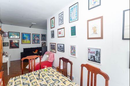 Apartamento à venda com 73m², 3 quartos e sem vaga Apartamento à venda com 73m², 3 quartos e sem vagaSala