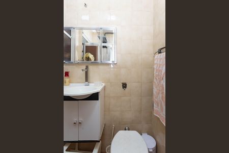 Apartamento à venda com 73m², 3 quartos e sem vaga Apartamento à venda com 73m², 3 quartos e sem vagaBanheiro Social