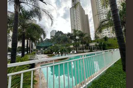 Apartamento para alugar com 62m², 2 quartos e 1 vaga Apartamento para alugar com 62m², 2 quartos e 1 vagaÁrea comum - Piscina