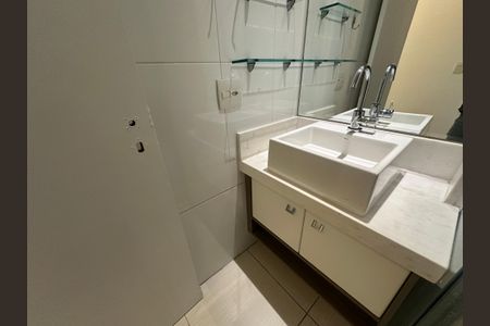Apartamento para alugar com 62m², 2 quartos e 1 vaga Apartamento para alugar com 62m², 2 quartos e 1 vagaBanheiro