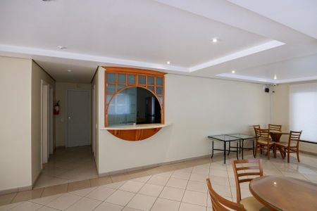 Apartamento à venda com 95m², 3 quartos e 2 vagas Apartamento à venda com 95m², 3 quartos e 2 vagasÁrea comum - Salão de festas