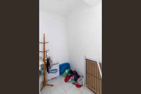 Apartamento à venda com 95m², 3 quartos e 2 vagas Apartamento à venda com 95m², 3 quartos e 2 vagasQuarto de Serviço