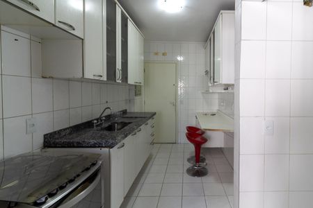 Apartamento à venda com 95m², 3 quartos e 2 vagas Apartamento à venda com 95m², 3 quartos e 2 vagasCozinha
