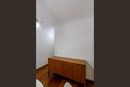 Apartamento à venda com 95m², 3 quartos e 2 vagas Apartamento à venda com 95m², 3 quartos e 2 vagasSala de Jantar