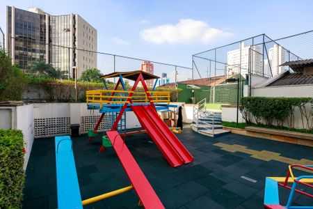 Apartamento à venda com 95m², 3 quartos e 2 vagas Apartamento à venda com 95m², 3 quartos e 2 vagasParque Infantil