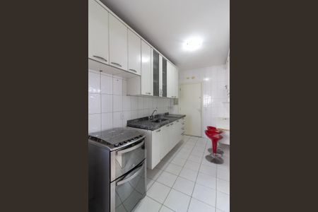 Apartamento à venda com 95m², 3 quartos e 2 vagas Apartamento à venda com 95m², 3 quartos e 2 vagasCozinha