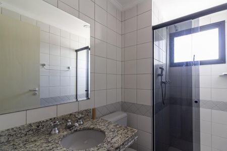 Apartamento à venda com 95m², 3 quartos e 2 vagas Apartamento à venda com 95m², 3 quartos e 2 vagasBanheiro Social