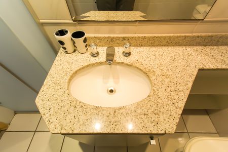 Apartamento à venda com 90m², 3 quartos e 2 vagas Apartamento à venda com 90m², 3 quartos e 2 vagasBanheiro da Suíte 2