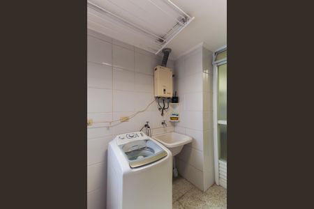 Apartamento à venda com 90m², 3 quartos e 2 vagas Apartamento à venda com 90m², 3 quartos e 2 vagasÁrea de Serviço