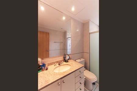 Apartamento à venda com 90m², 3 quartos e 2 vagas Apartamento à venda com 90m², 3 quartos e 2 vagasBanheiro da Suíte 3