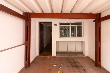 Casa para alugar com 76m², 2 quartos e 1 vaga Casa para alugar com 76m², 2 quartos e 1 vagaQuintal