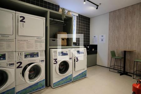 Apartamento para alugar com 22m², 1 quarto e 1 vaga Apartamento para alugar com 22m², 1 quarto e 1 vagaLavanderia