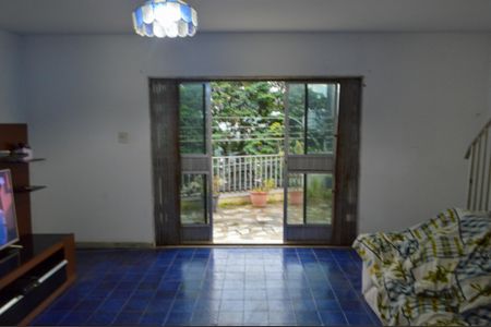 Casa para alugar com 3 quartos, 200m² em Tanque, Rio de Janeiro