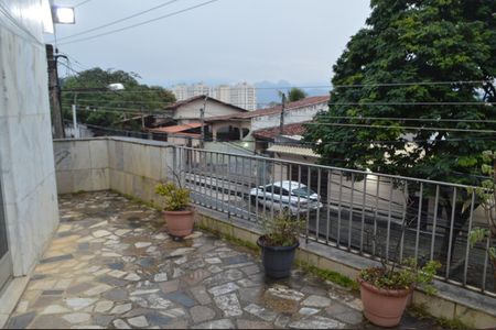 Terraço de casa para alugar com 3 quartos, 200m² em Tanque, Rio de Janeiro