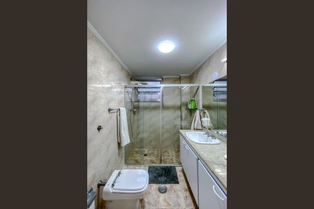 Apartamento à venda com 140m², 3 quartos e 1 vagaBanheiro da Suíte