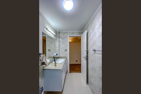 Apartamento à venda com 140m², 3 quartos e 1 vagaBanheiro