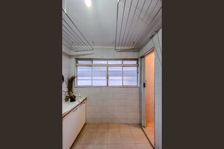Apartamento à venda com 140m², 3 quartos e 1 vagaÁrea de Serviço