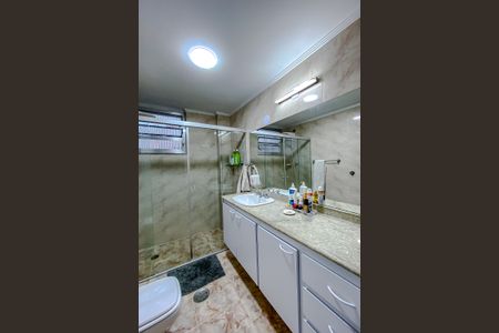 Apartamento à venda com 140m², 3 quartos e 1 vagaBanheiro da Suíte