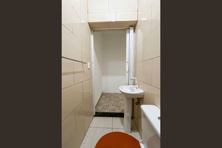 Casa para alugar com 39m², 1 quarto e sem vagaBanheiro