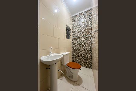 Casa para alugar com 39m², 1 quarto e sem vagaBanheiro